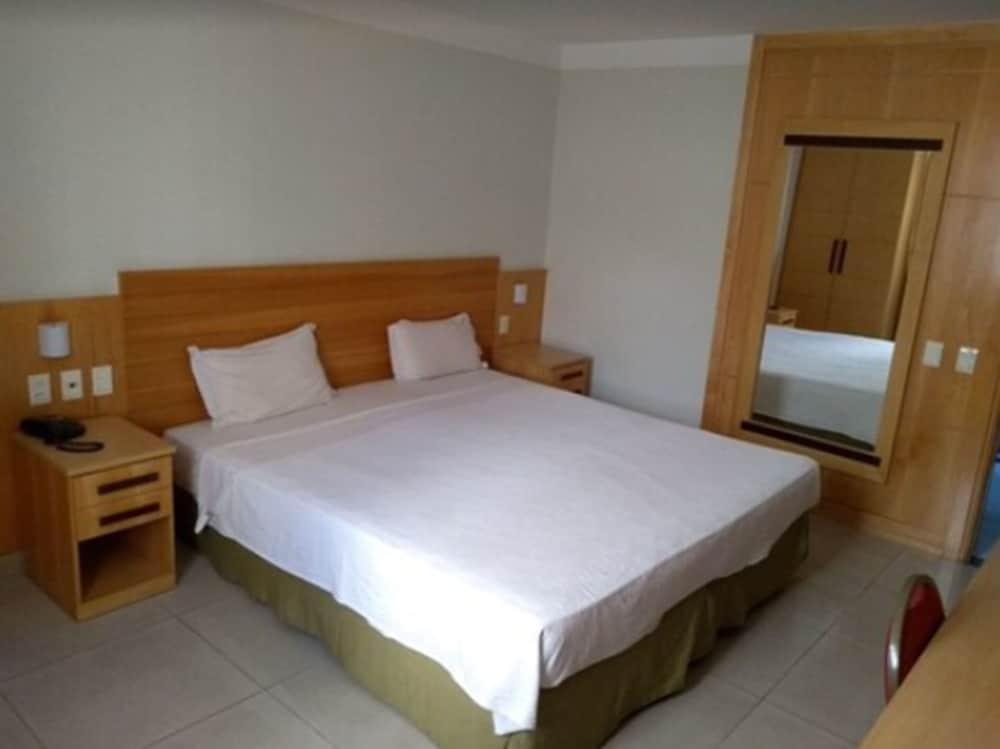 阿特兰蒂科托尔酒店 里约热内卢 外观 照片 A room at the hotel