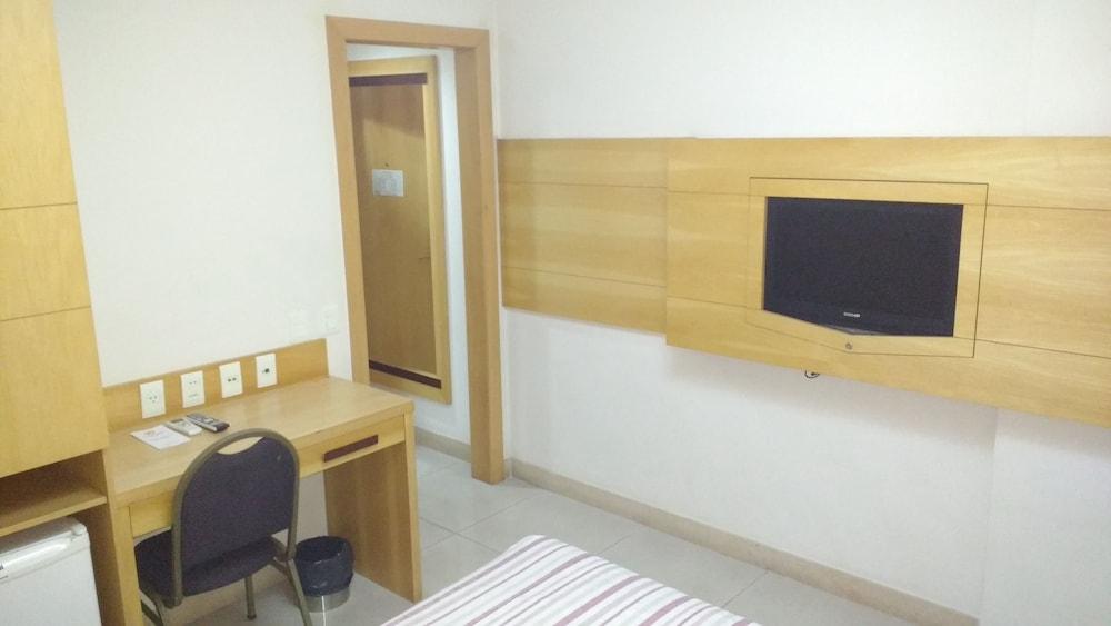 阿特兰蒂科托尔酒店 里约热内卢 外观 照片 A room at the hotel