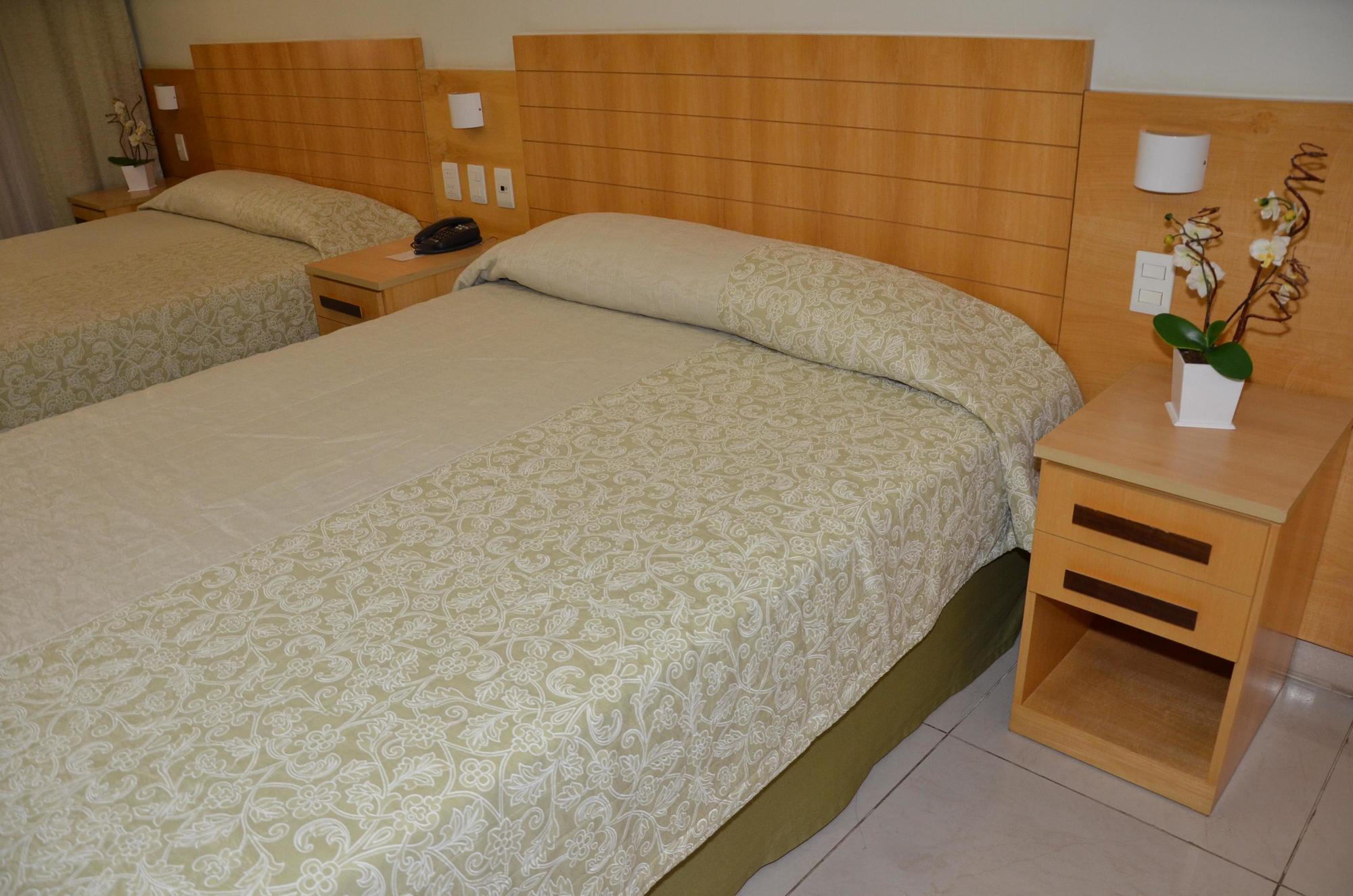 阿特兰蒂科托尔酒店 里约热内卢 外观 照片 A hotel room in Israel