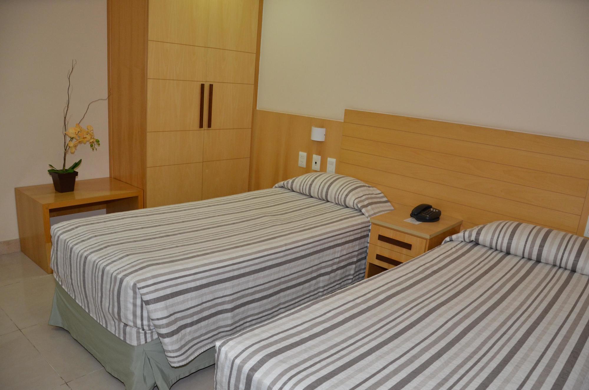 阿特兰蒂科托尔酒店 里约热内卢 外观 照片 A room at the hotel