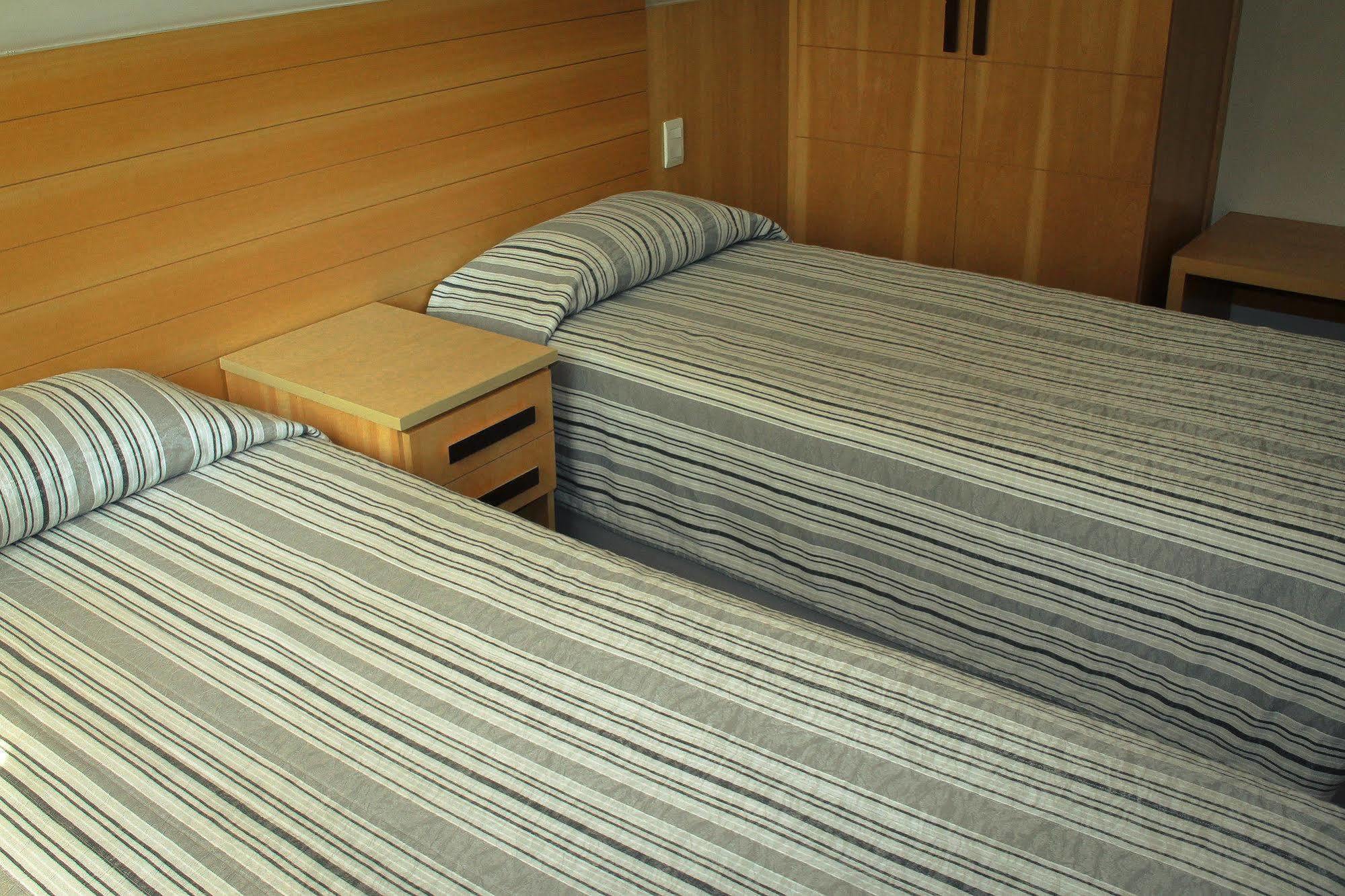 阿特兰蒂科托尔酒店 里约热内卢 外观 照片 Two beds in a hotel room